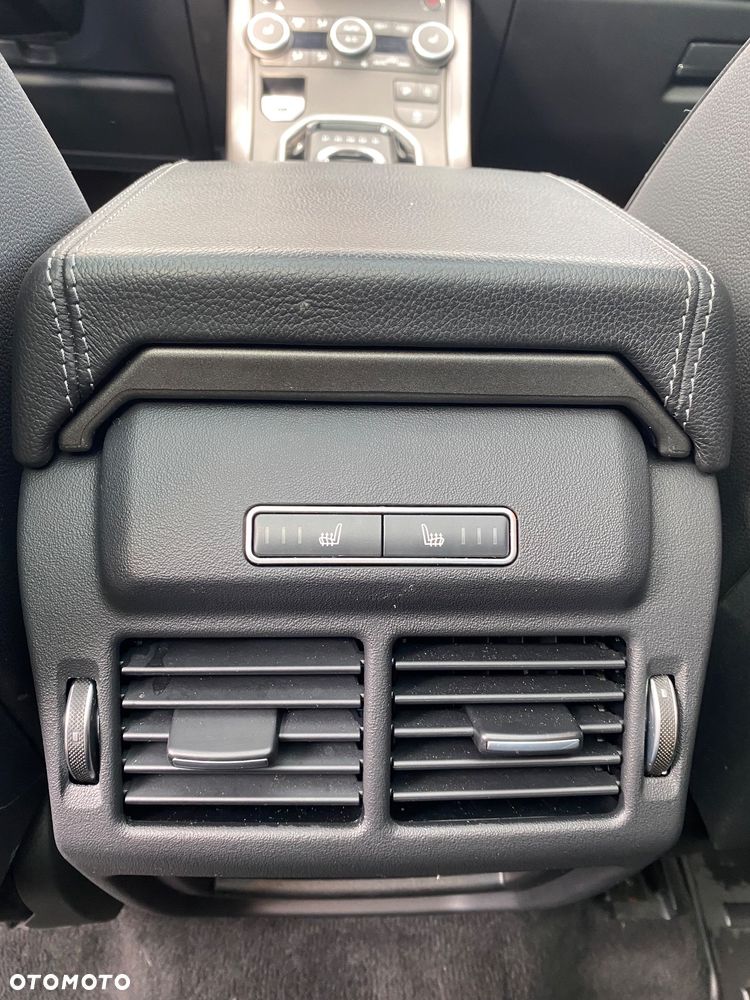 Land Rover Range Rover Evoque - 25