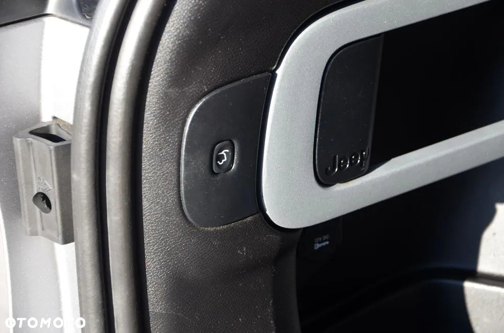 Jeep Cherokee 2.0 MJD Active Drive II Limited - 14