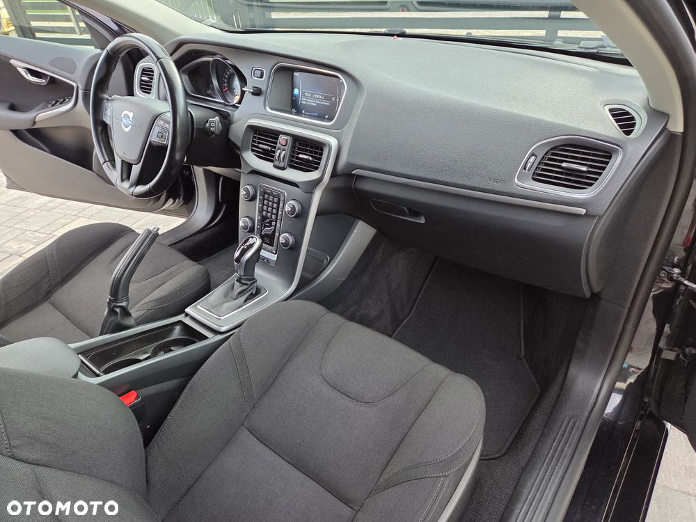Volvo V40 D2 Powershift Kinetic - 21