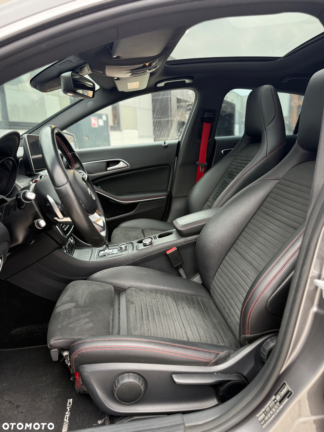 Mercedes-Benz CLA AMG 45 4-Matic - 24