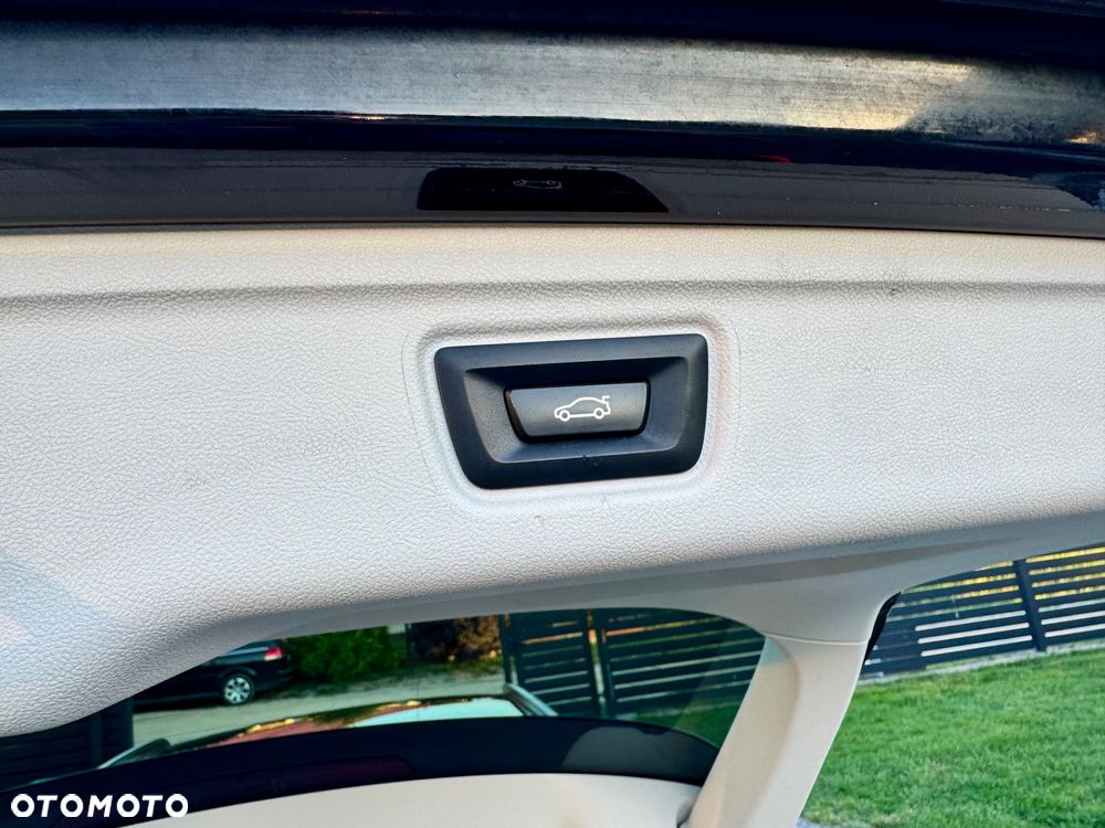 BMW Seria 3 318i Advantage sport - 17
