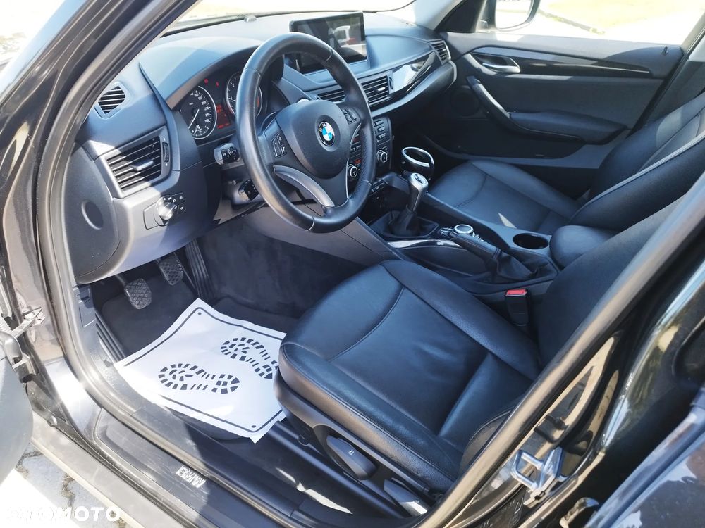 BMW X1 xDrive20d - 21