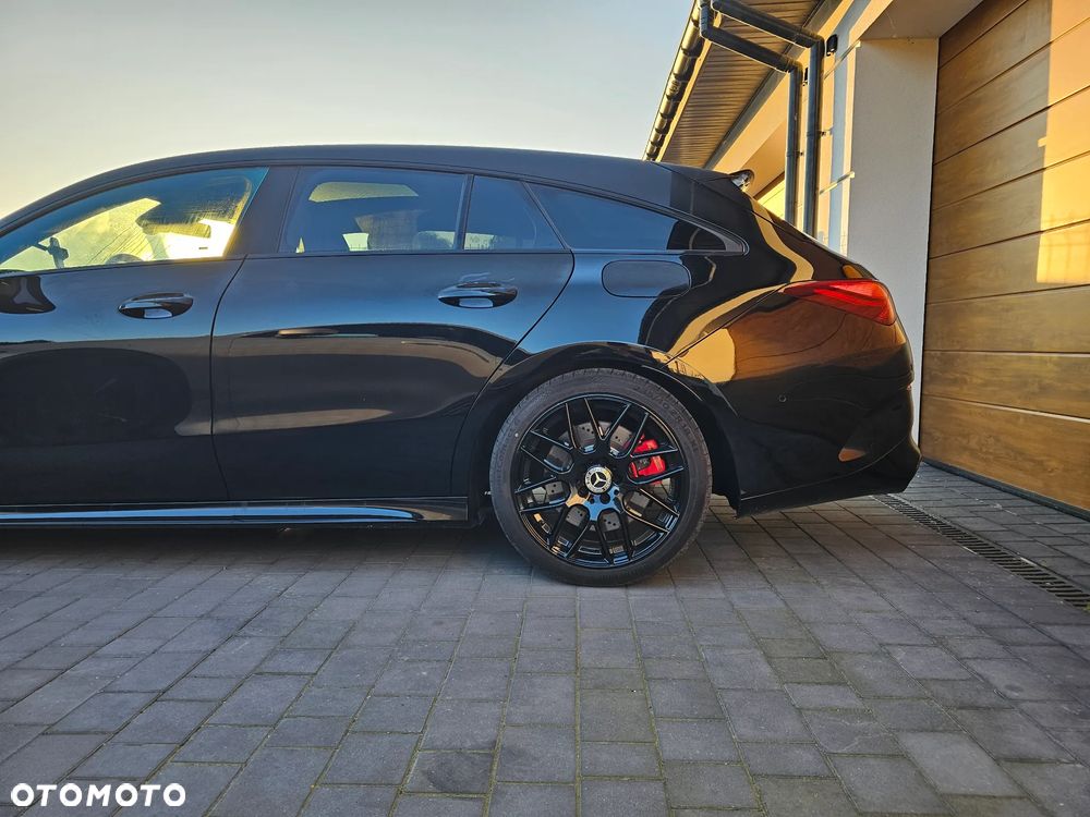 Mercedes-Benz CLA AMG 35 mHEV 4-Matic 8G-DCT - 3