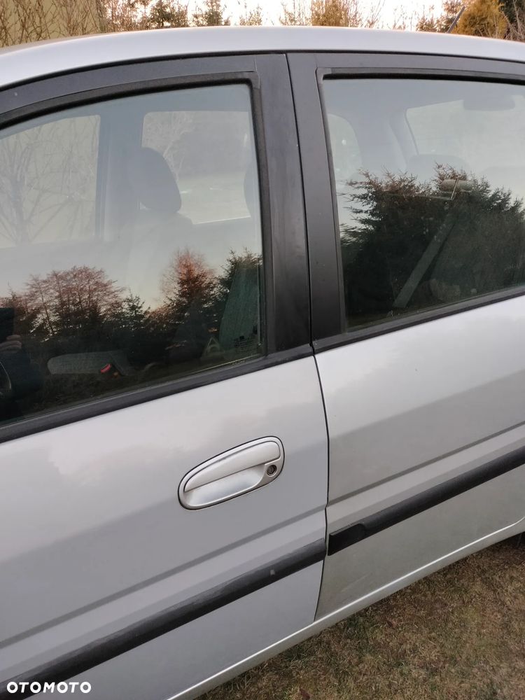 Hyundai Matrix 1.6 GLi - 6