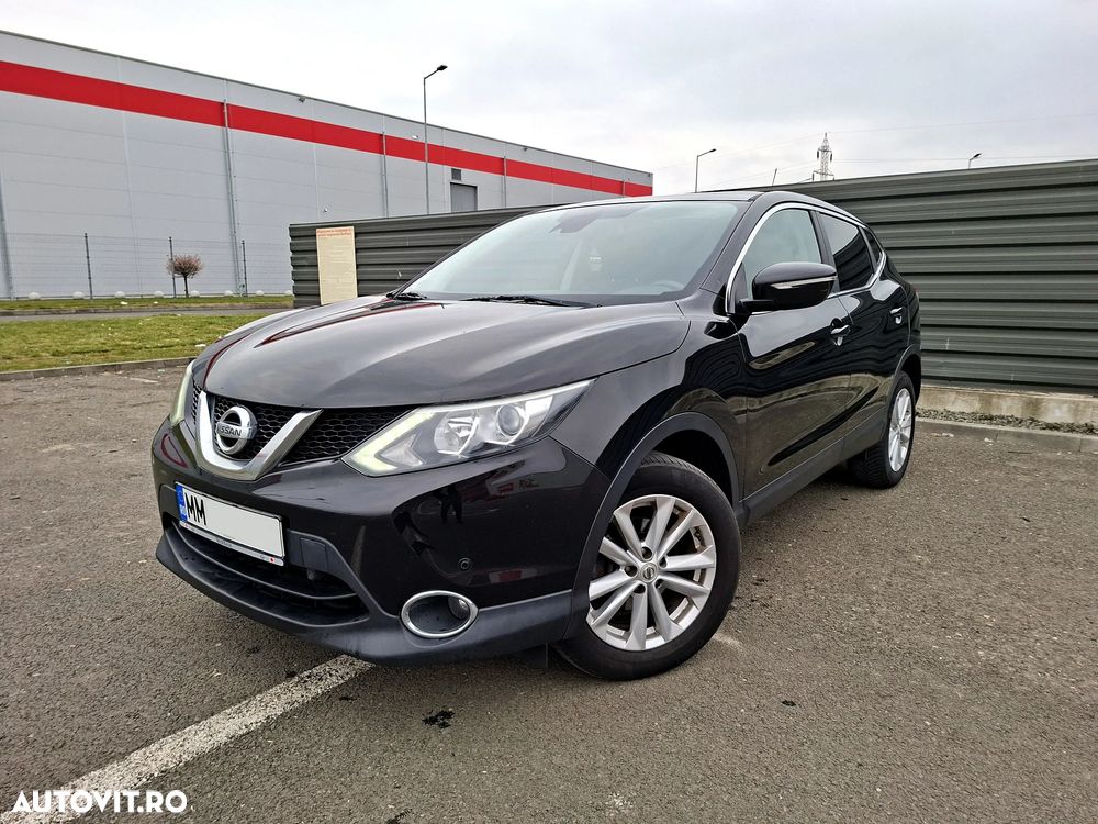 Nissan Qashqai 1.5 DCI N-Connecta - 2
