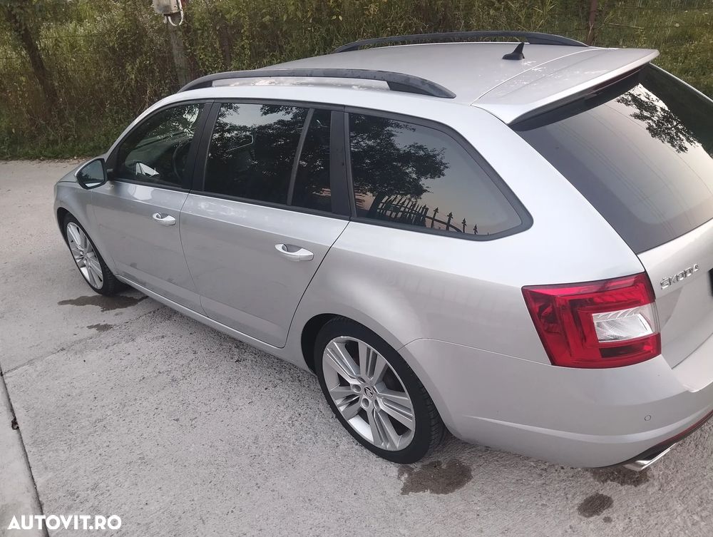 Skoda Octavia 2.0 TDI RS - 9