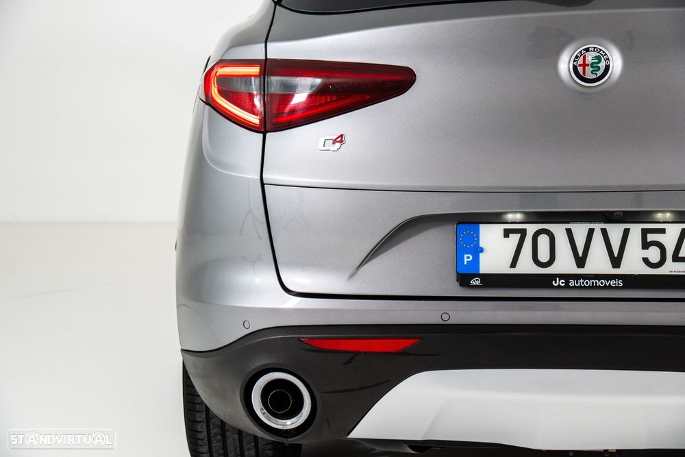 Alfa Romeo Stelvio 2.2 D Super AT8 Q4 - 13
