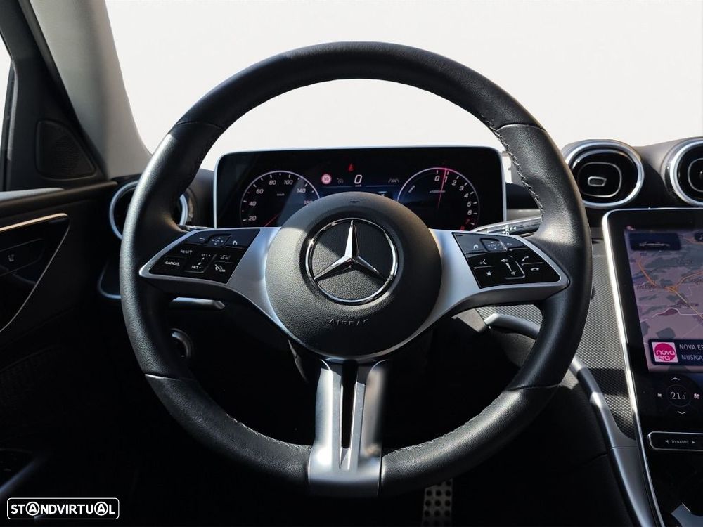 Mercedes-Benz C 300 — fotografia 10