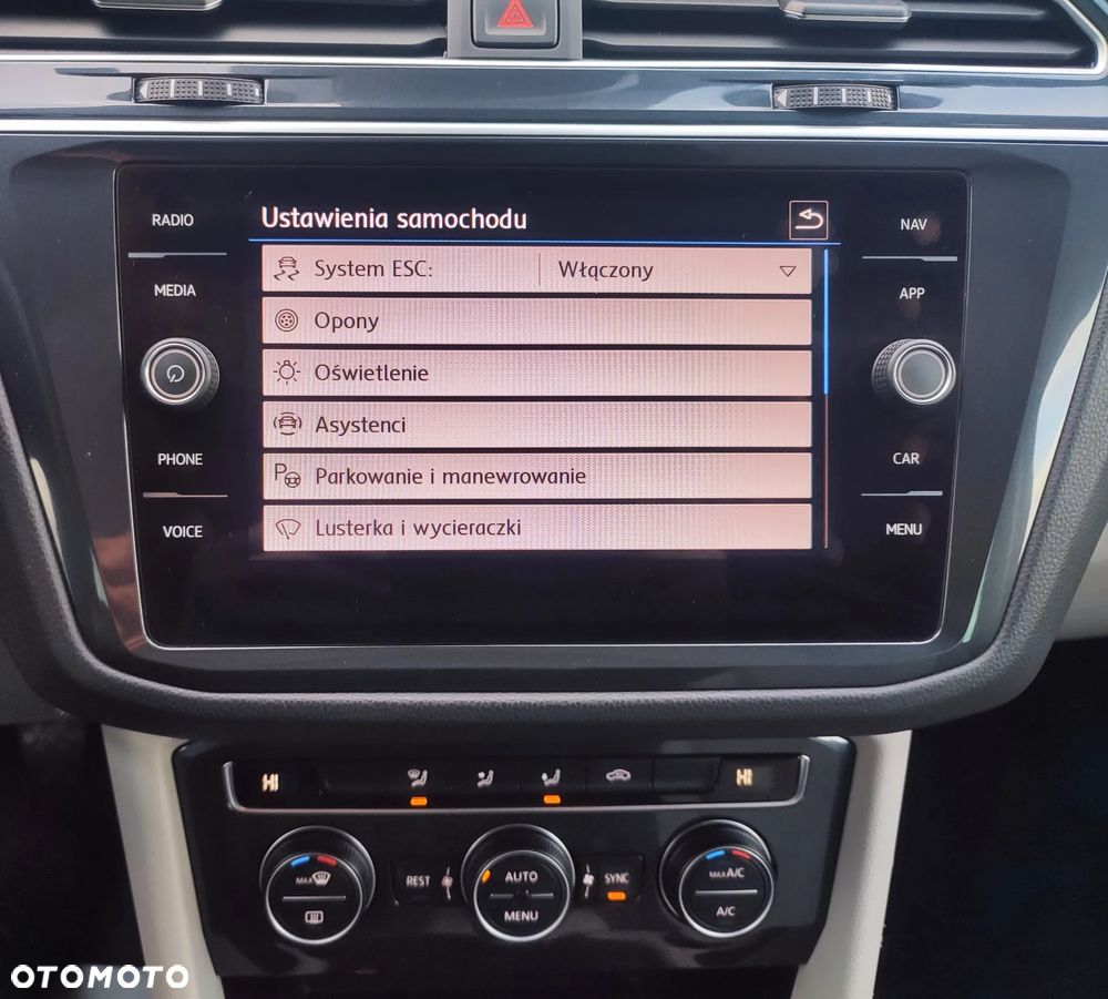 Volkswagen Tiguan 1.5 TSI ACT OPF Trendline - 35