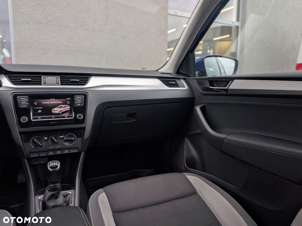 Skoda RAPID 1.0 TSI Ambition - 16