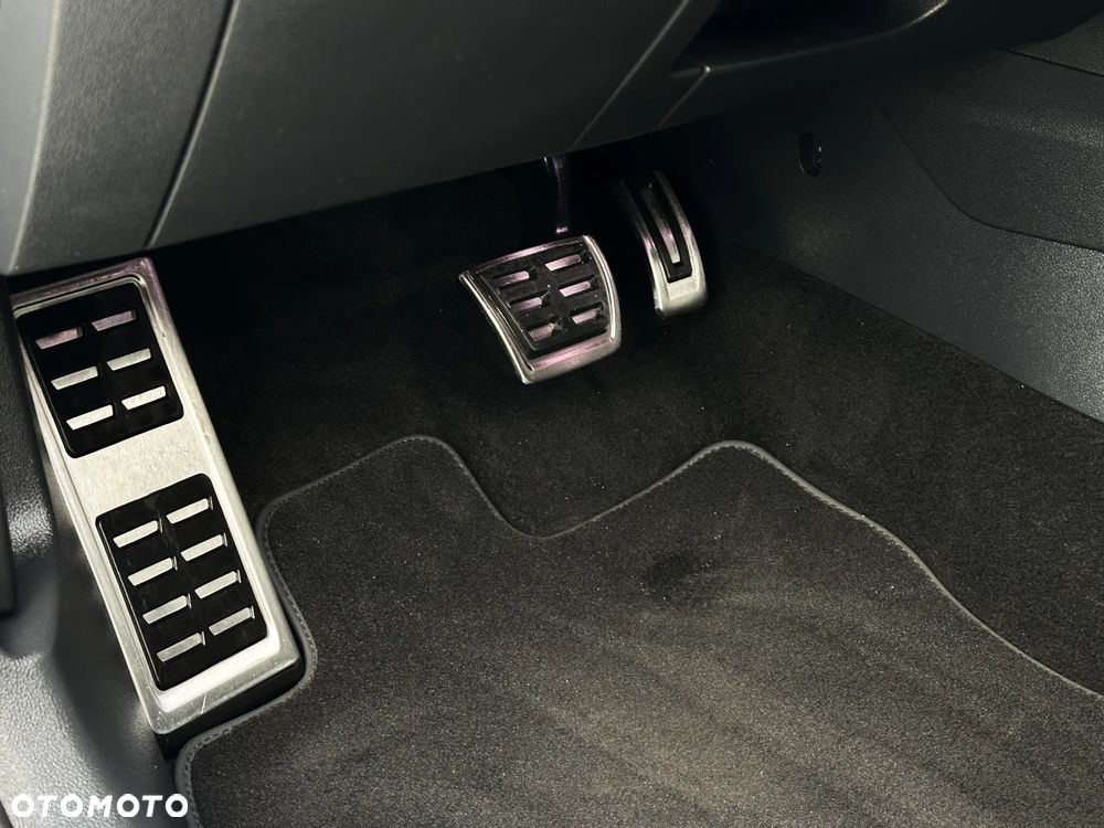 Skoda Octavia 2.0 TDI SCR Style DSG - 30