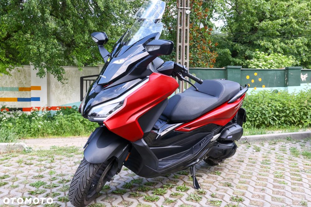 Honda NSS - 8