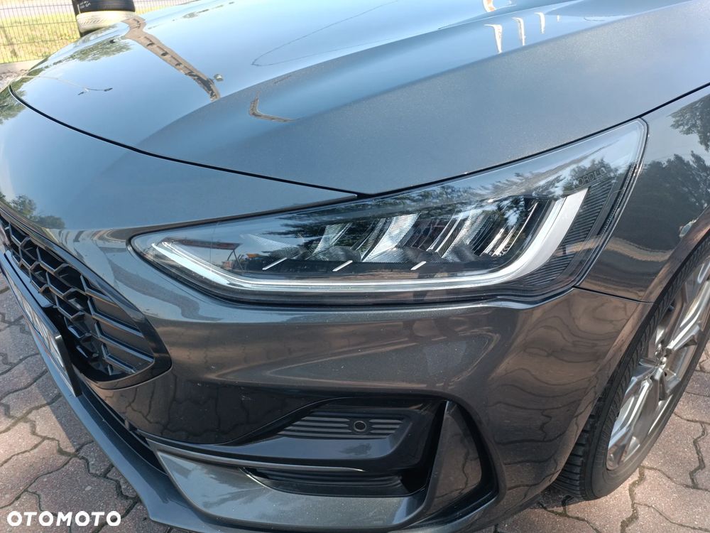 Ford Focus 1.0 EcoBoost mHEV ST-Line X - 9
