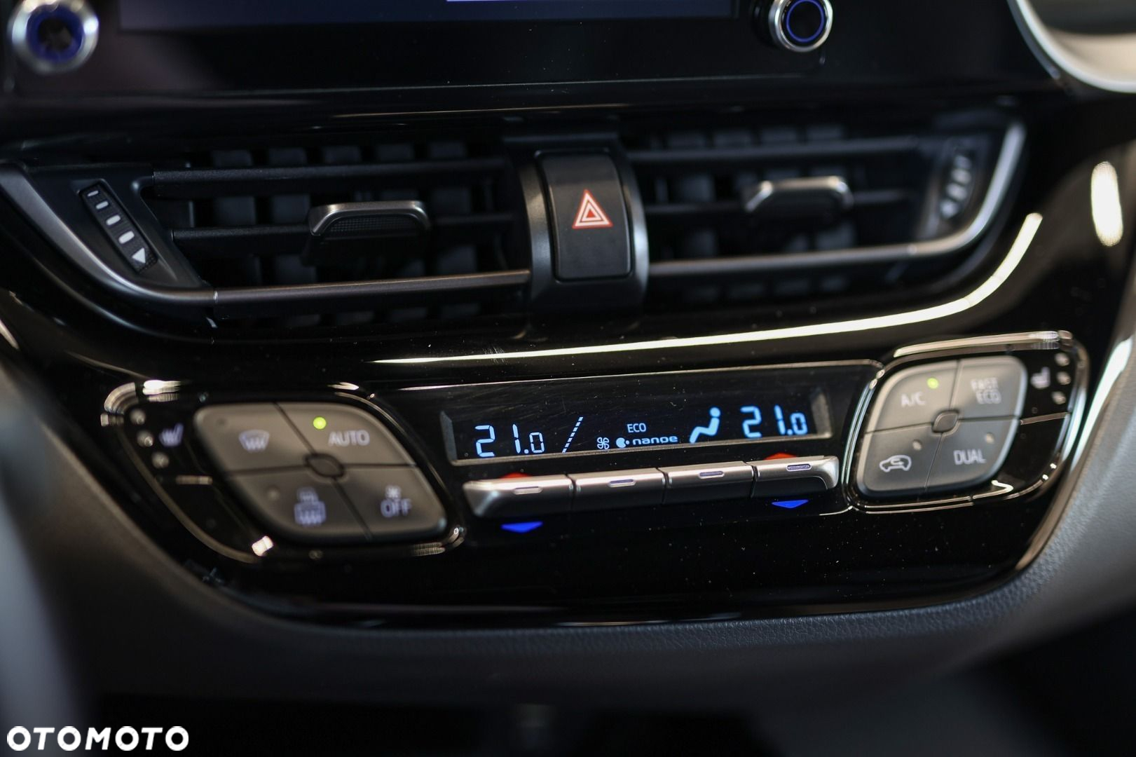 Toyota C-HR - 20