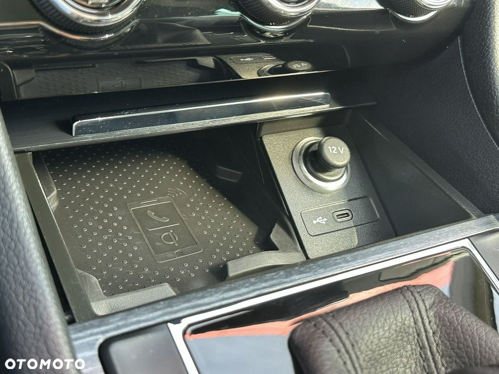 Skoda Superb 2.0 TDI SCR Style DSG - 28
