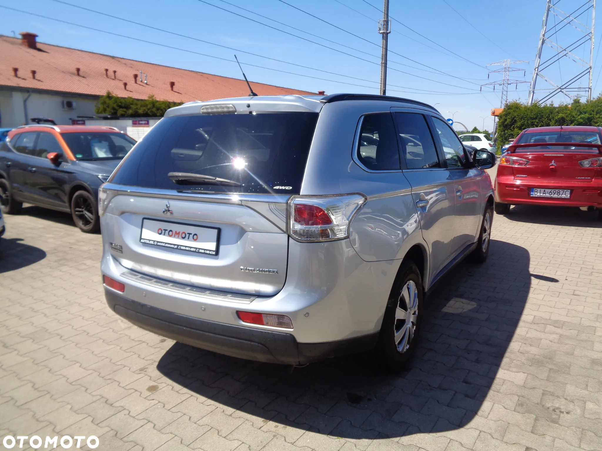 Mitsubishi Outlander - 4