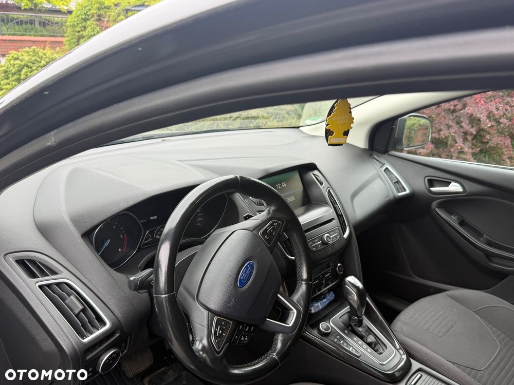Ford Focus 1.5 EcoBoost STart-Stopp-System TITANIUM - 11