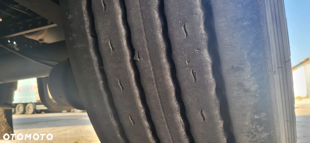 Schmitz Cargobull - 12