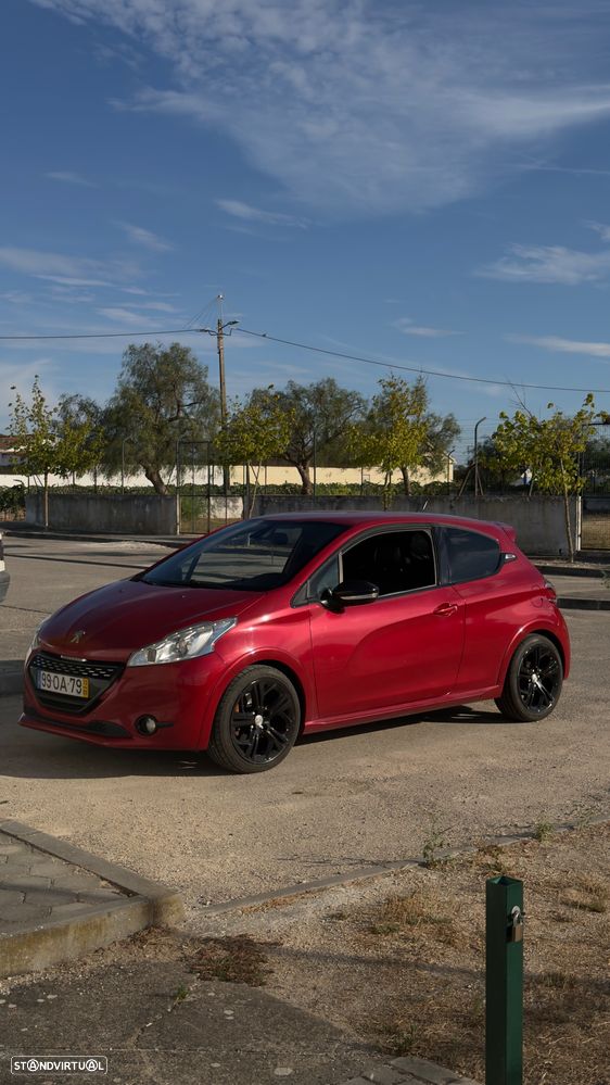 Peugeot 208 1.6 THP GTi - 9