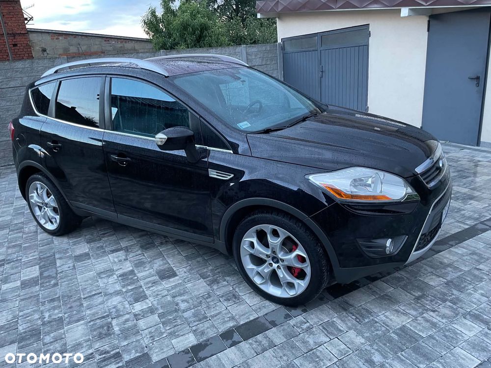 Ford Kuga - 1