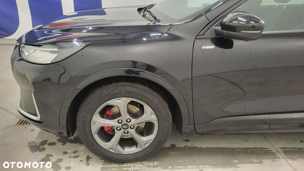 Ford Kuga - 10