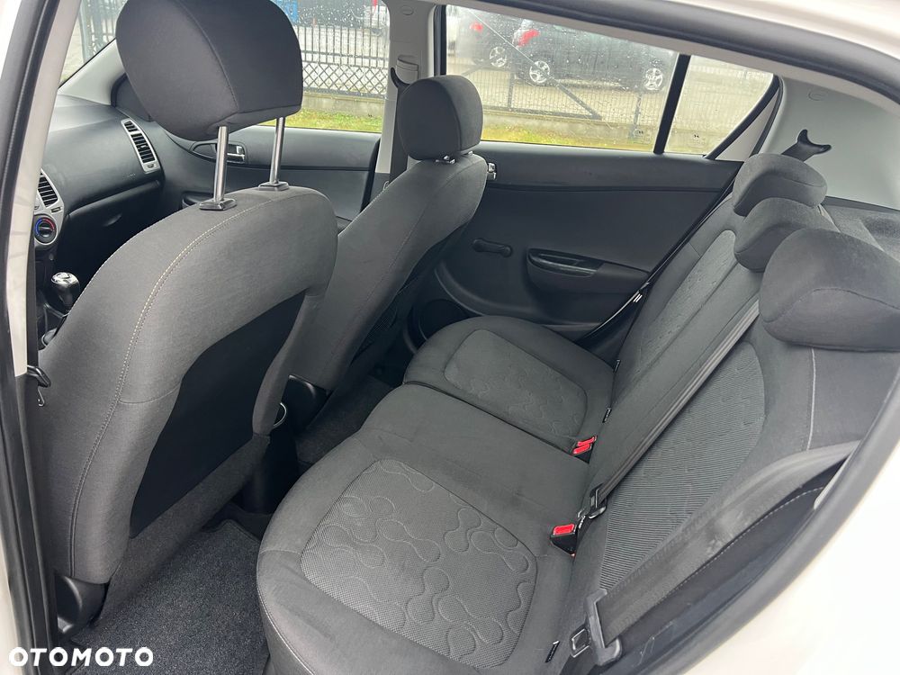 Hyundai i20 1.4 Classic + EU5 - 8