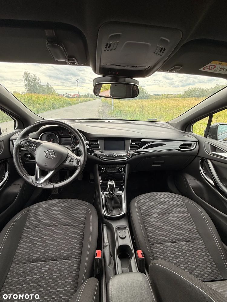 Opel Astra - 11