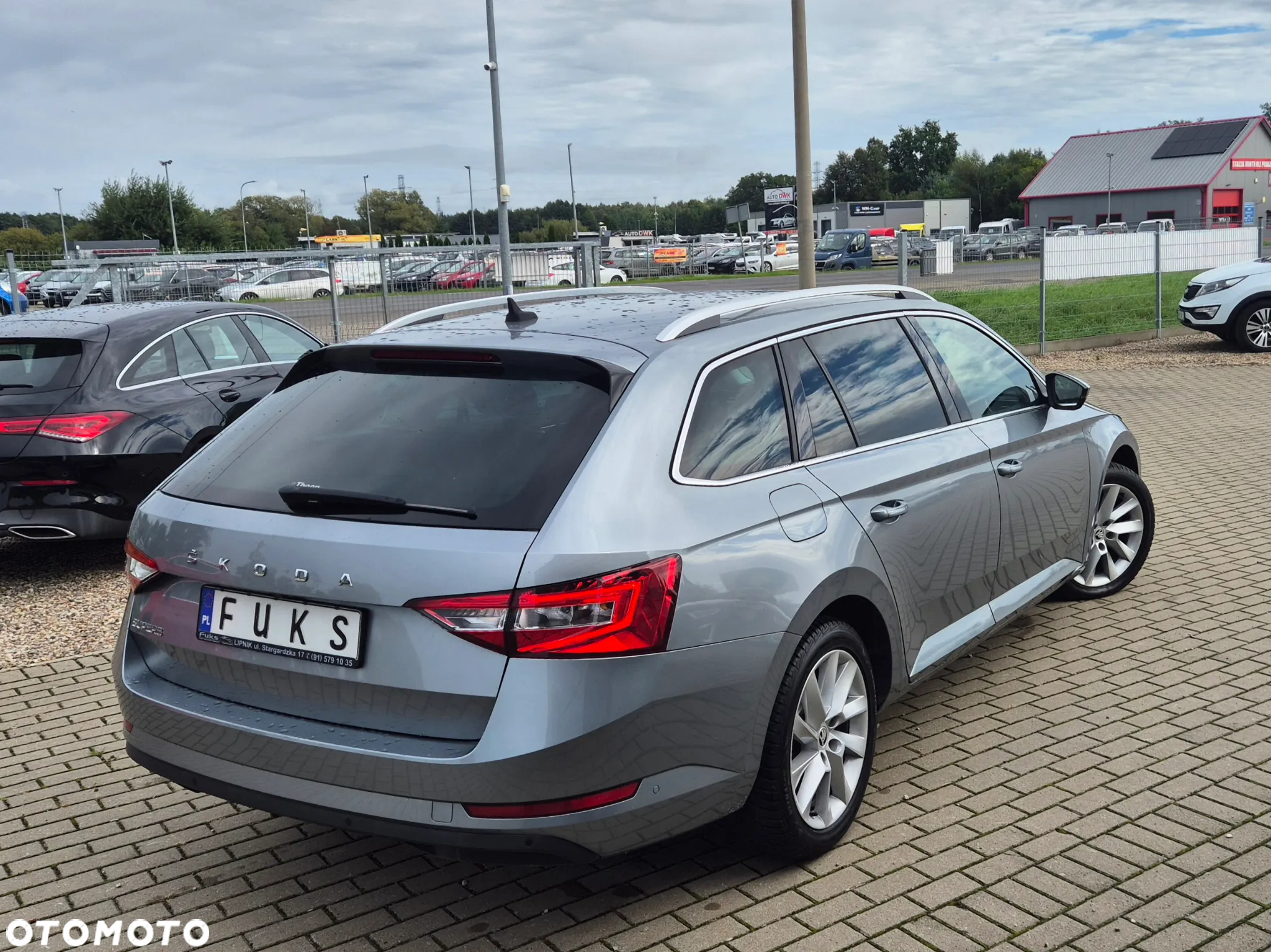 Skoda Superb Combi 1.6 TDI DSG Ambition - 16