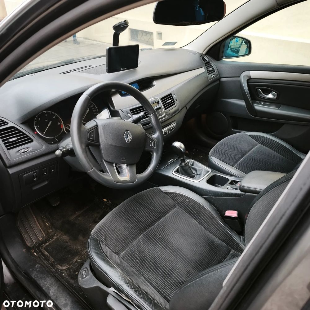 Renault Laguna 2.0 DCi Confort Expression - 9