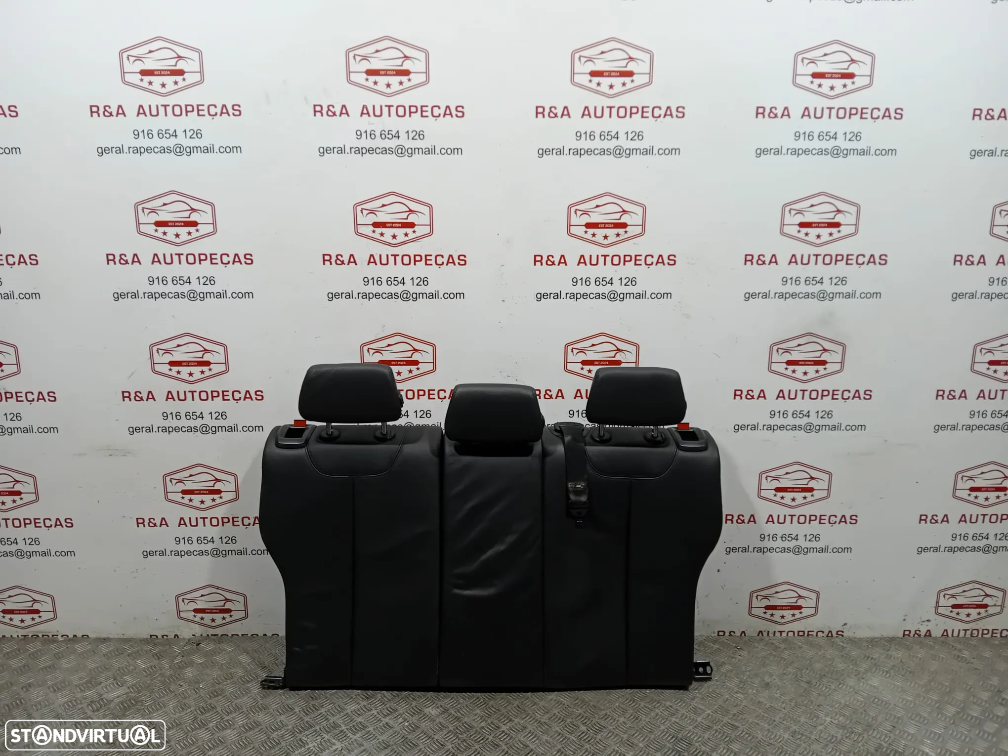 Conjunto de Bancos BMW F20 em Pele Original - 13