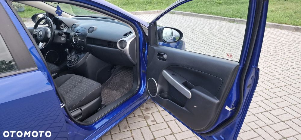 Mazda 2 - 26