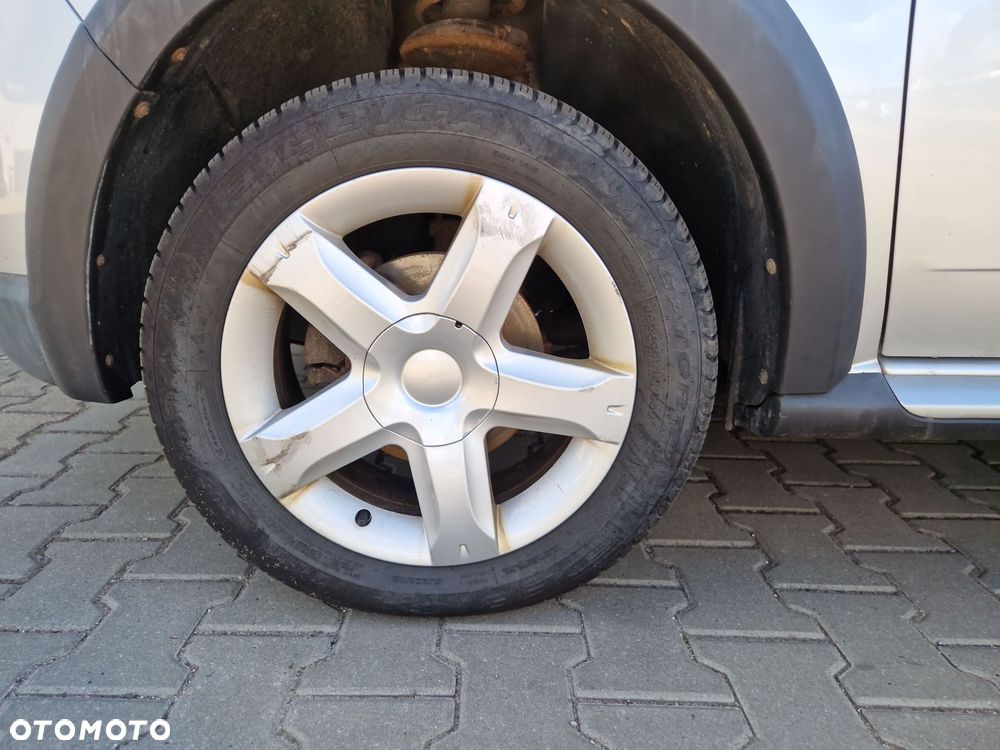 Dacia Sandero 1.5 dCi Laureate - 18