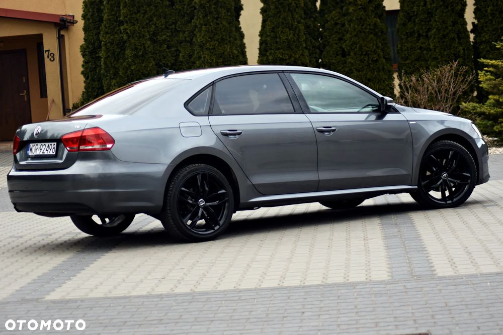 Volkswagen Passat - 20