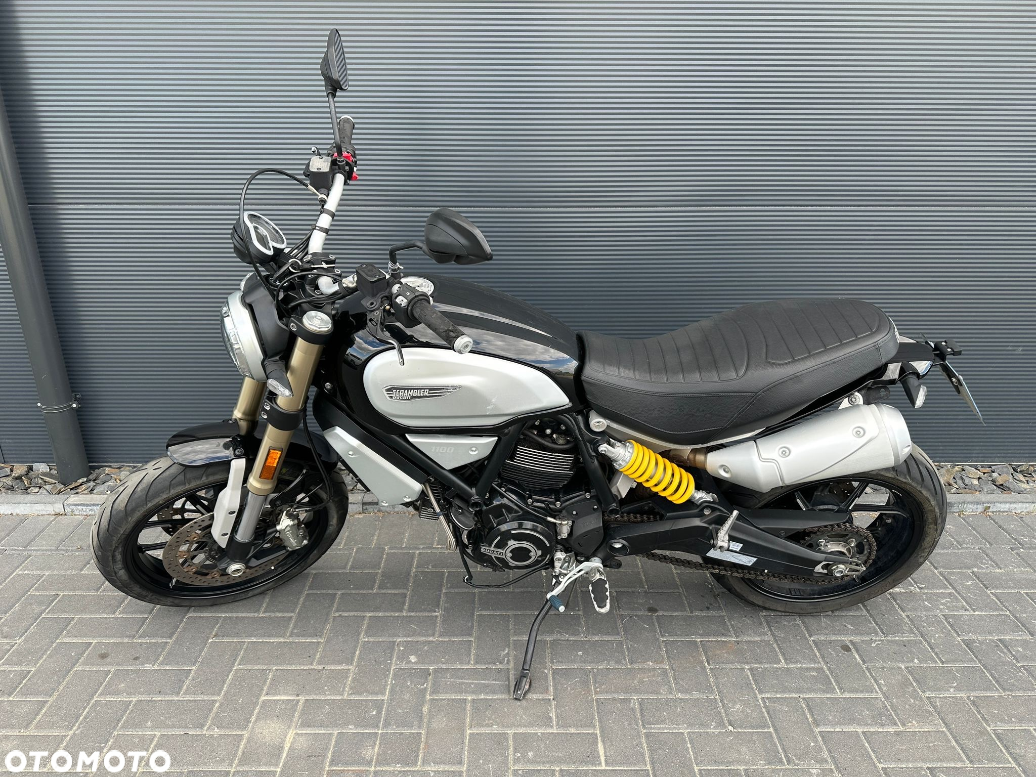 Ducati Scrambler - 2
