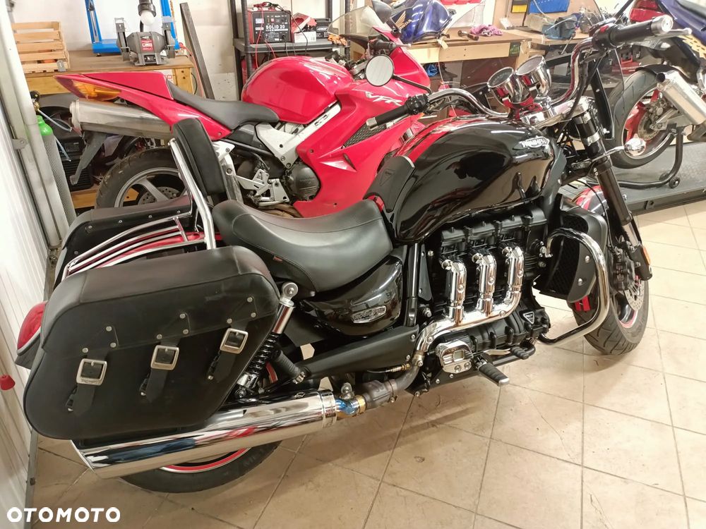 Triumph Rocket - 3