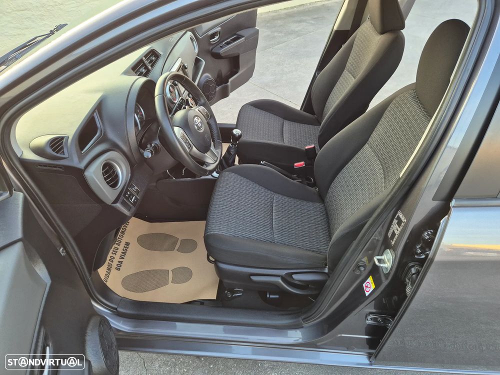Toyota Yaris 1.4 D-4D Comfort+P.Style - 25