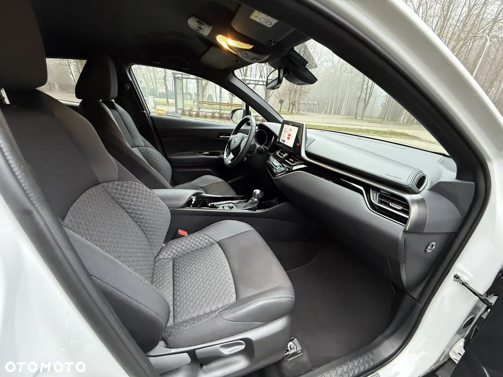 Toyota C-HR 2.0 Hybrid Style - 22