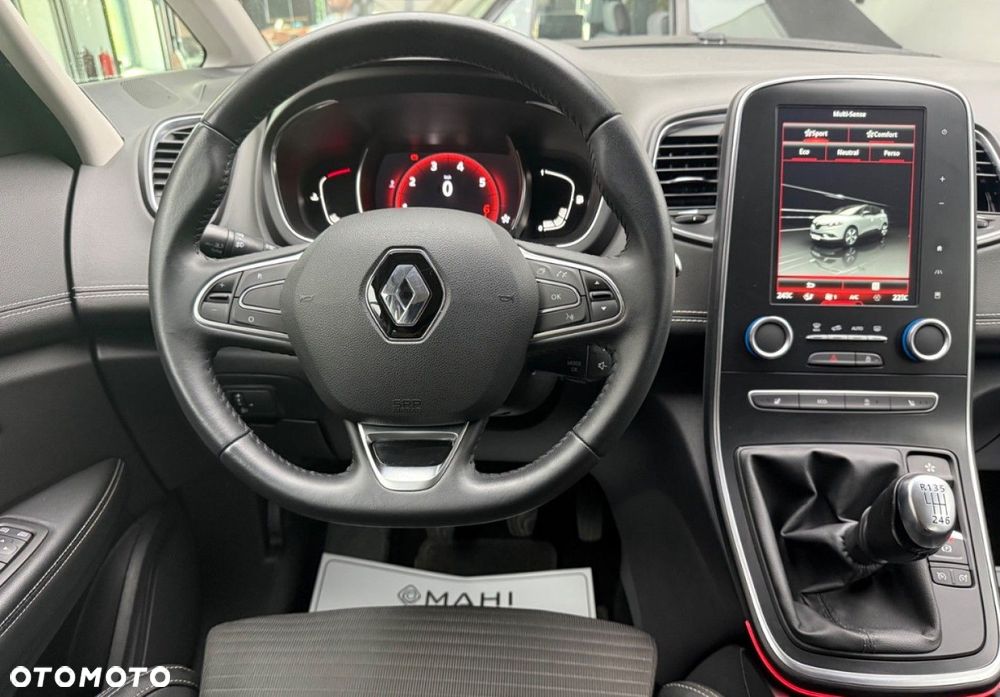 Renault Scenic - 22