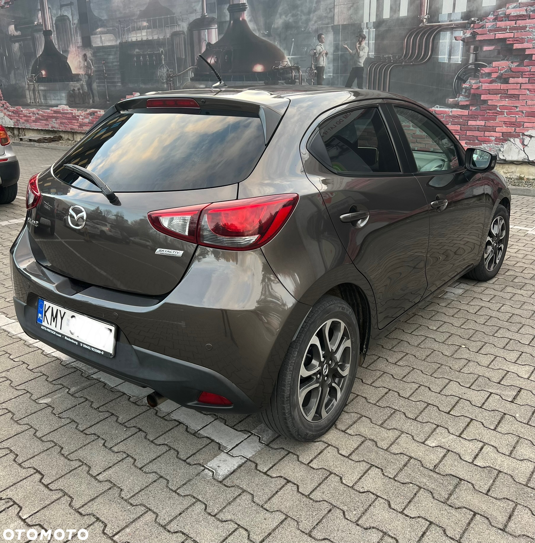 Mazda 2 SKYACTIV-G 90 Nakama - 6