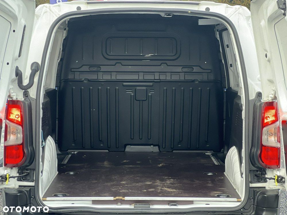 Toyota Proace City - 7