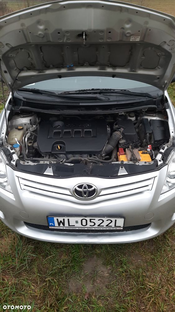 Toyota Auris 1.6 2010 - 20