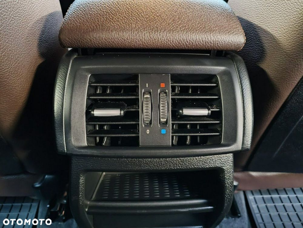 BMW X4 xDrive20d xLine - 19