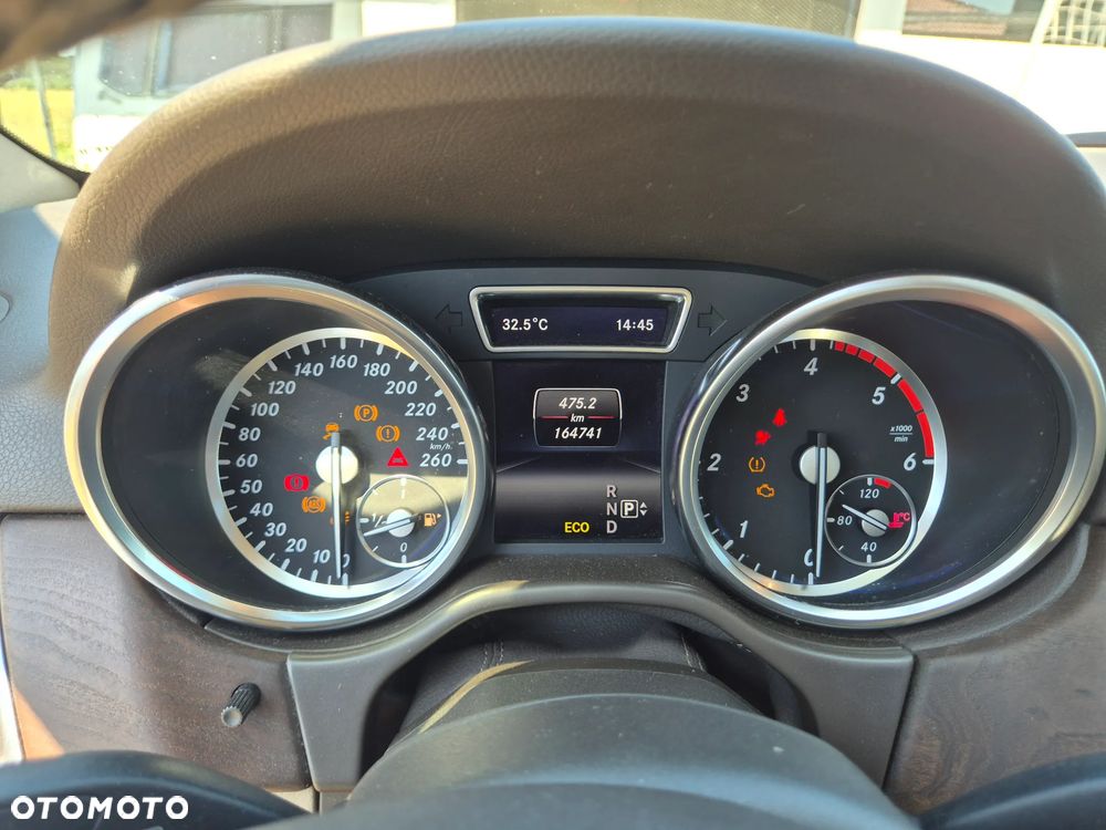 Mercedes-Benz ML - 15