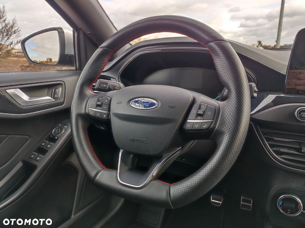 Ford Focus 1.5 EcoBlue ST-Line - 22