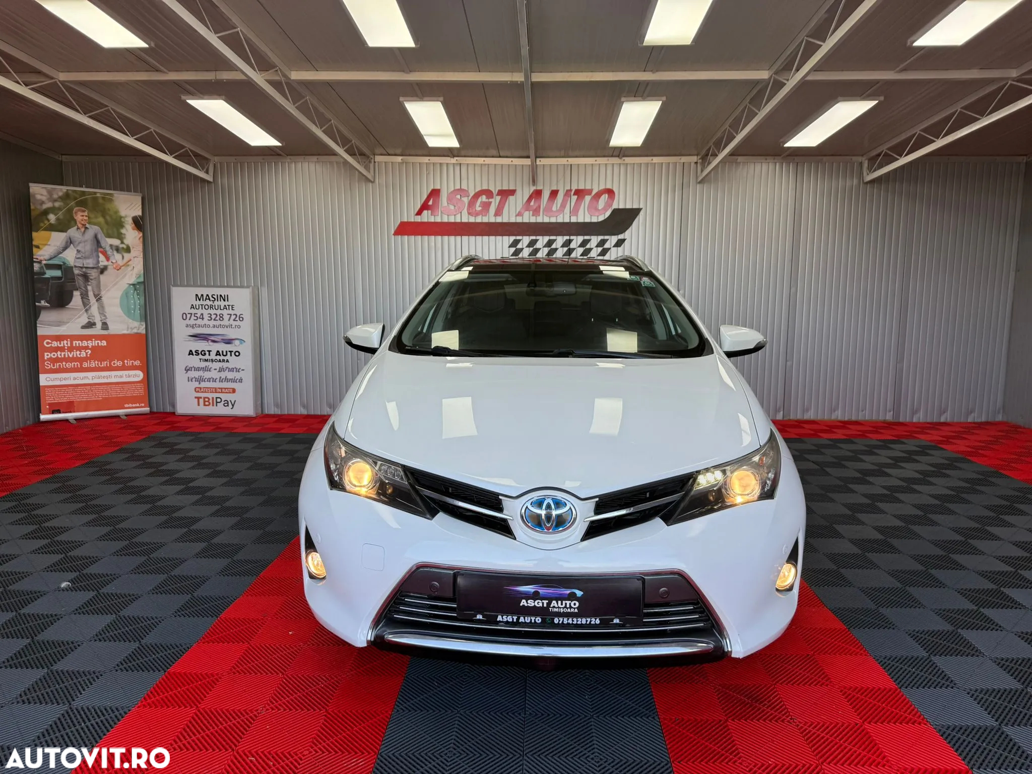 Toyota Auris - 2