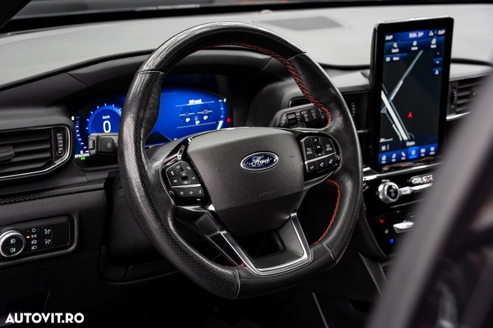 Ford Explorer 3.0 PHEV ST-Line - 31