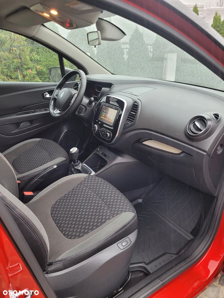 Renault Captur 1.0 TCe Intens - 24