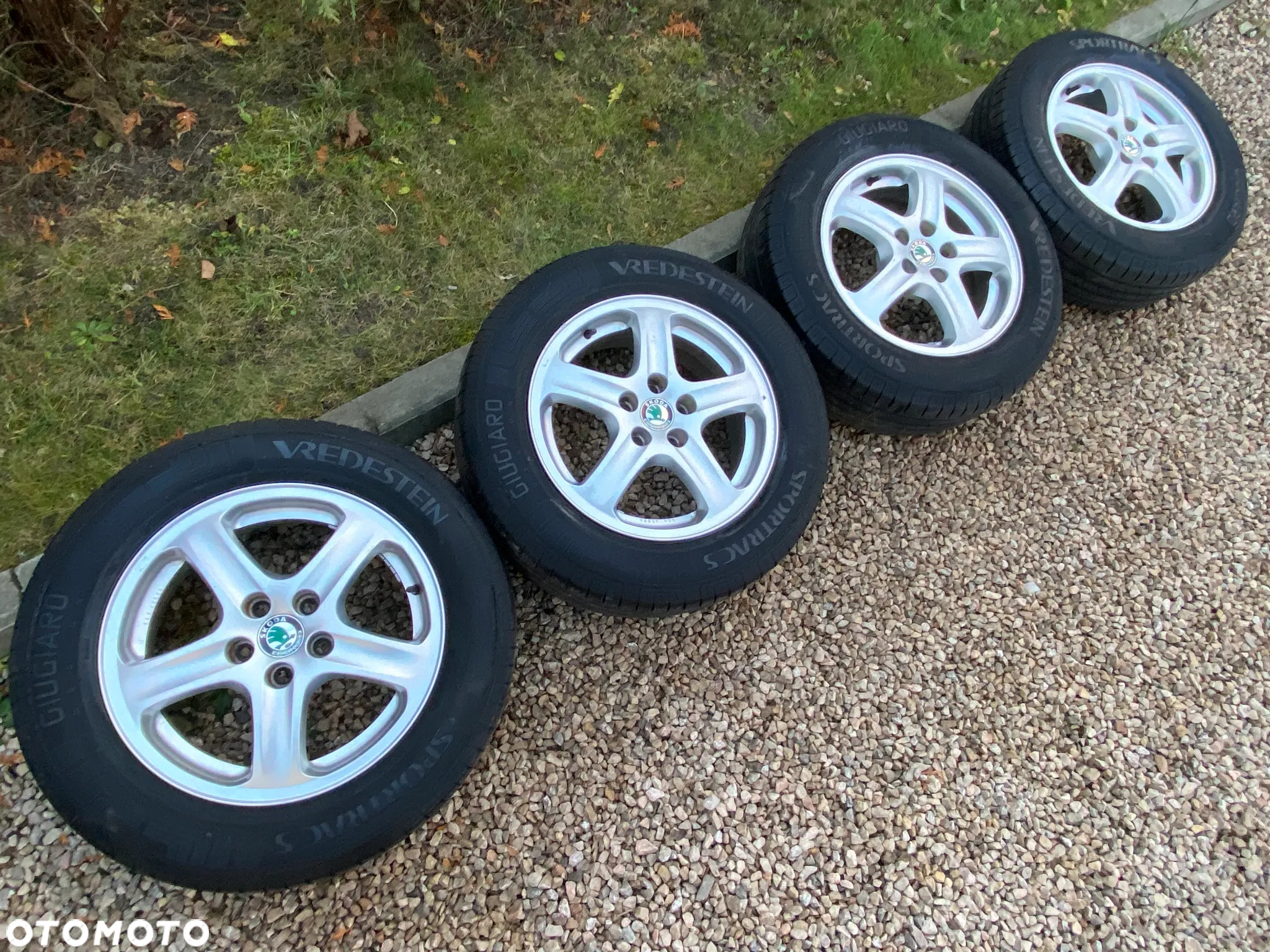 Alufelgi Skoda Octavia Golf Audi 5x100 6Jx15h2 ET38 - 2
