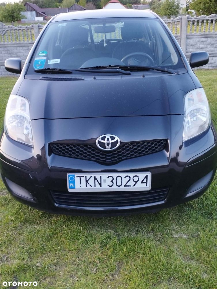 Toyota Yaris - 2