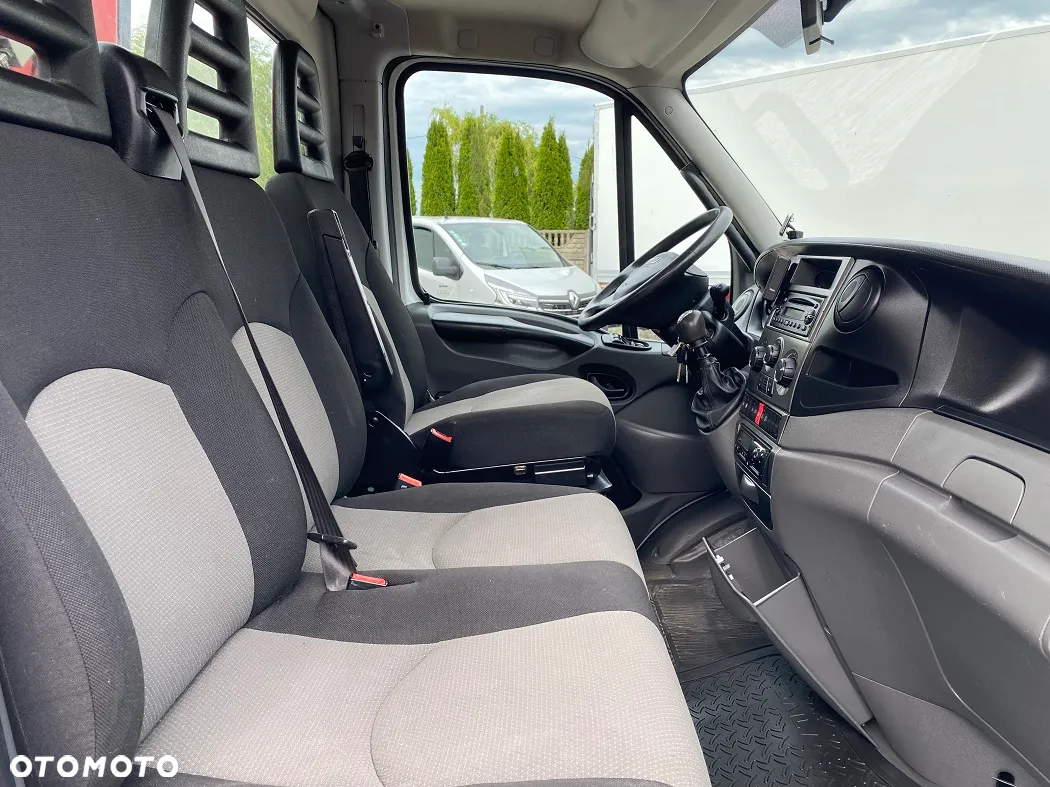Iveco Daily 70C17 / HDS / Skrzynia / - 31